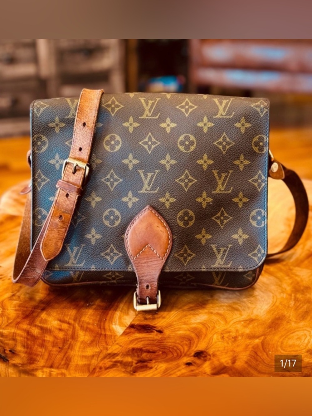 Louis Vuitton
Monogram Cartouchiere PM vintage bag purse, Crossbody 2000 france - Picture 2 of 15